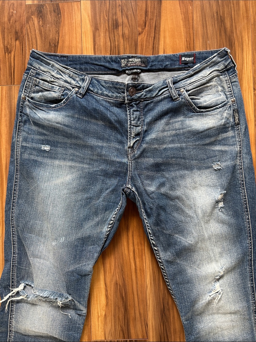 Silver Boyfriend Distressed Capri Jeans - Picture 4 of 9